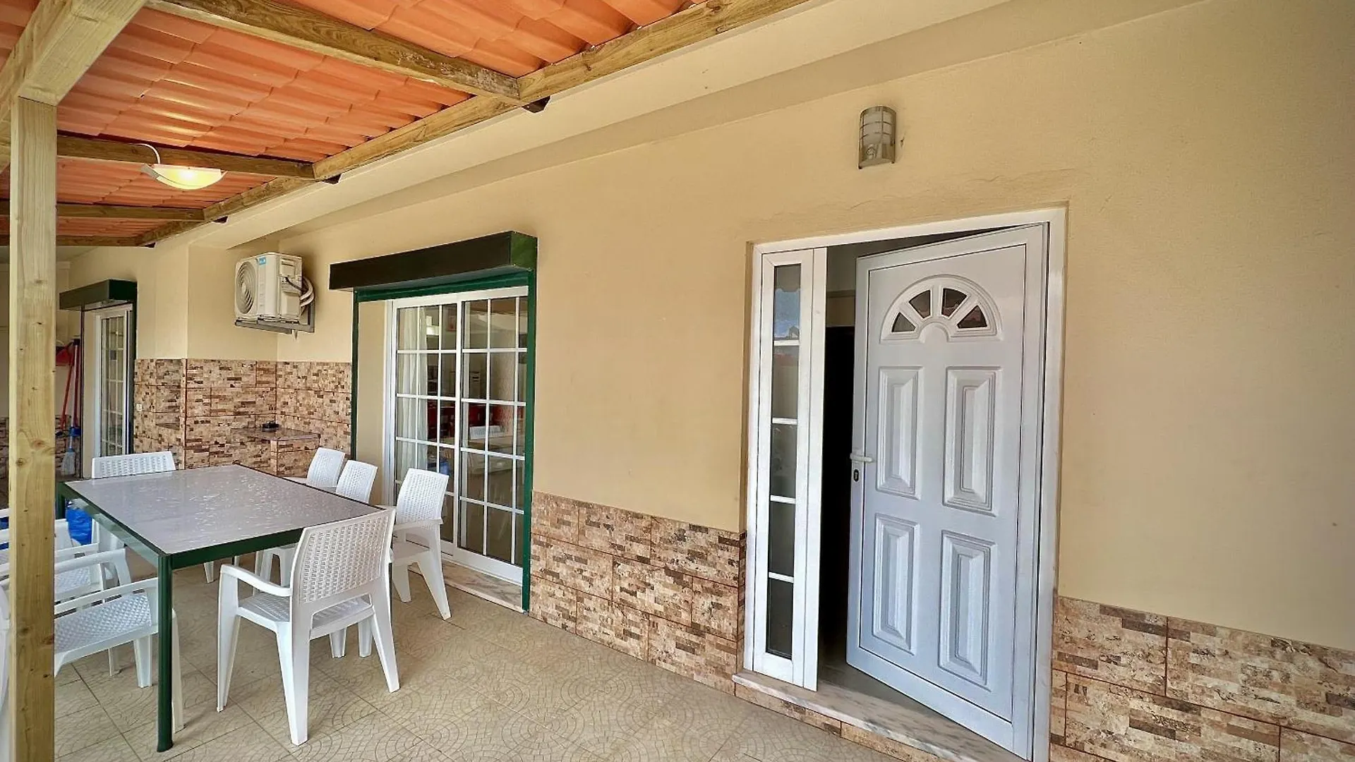 Albufeira Summer Villa 2 With Pool By Homing