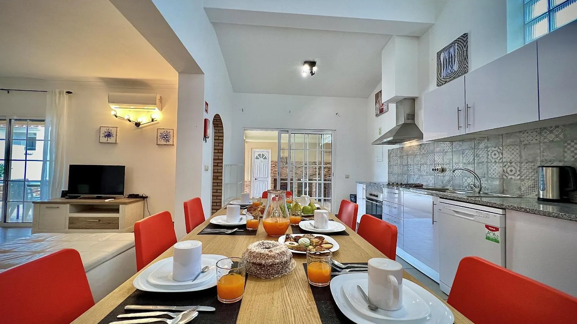 Albufeira Summer Villa 2 With Pool By Homing