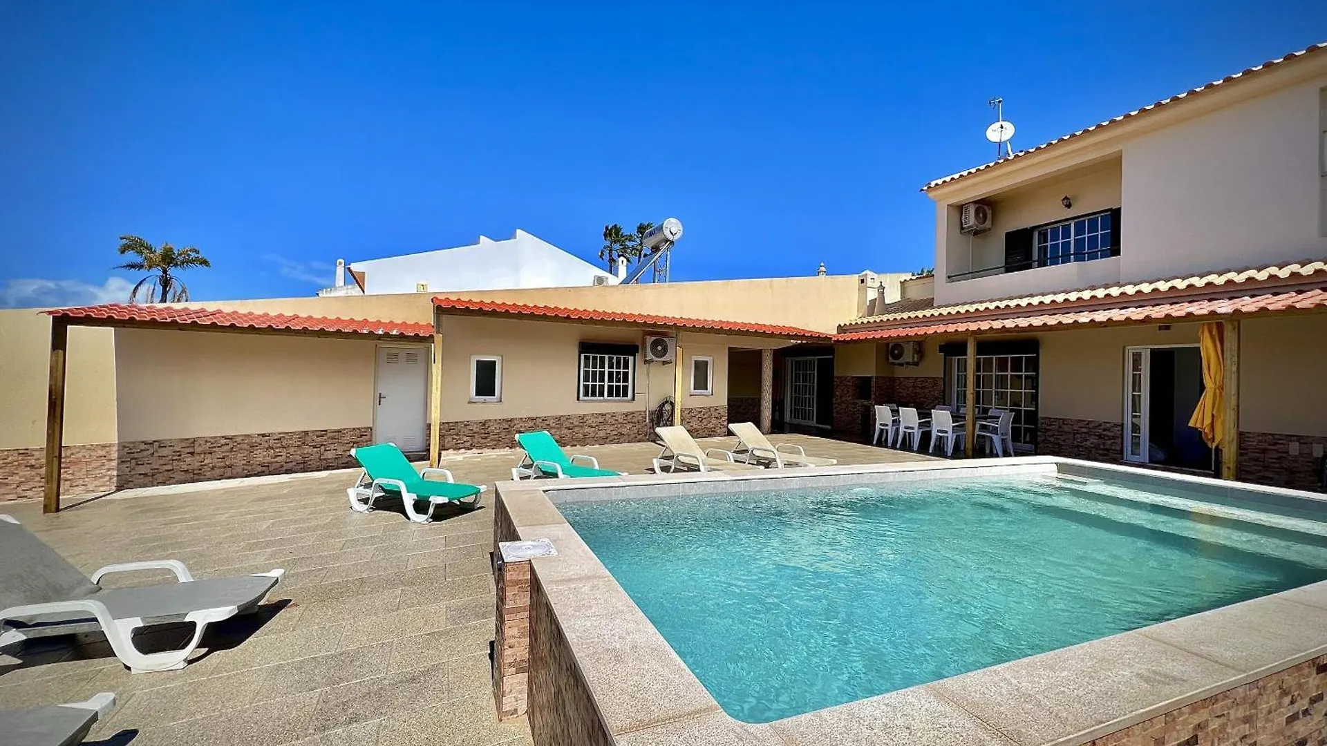 Albufeira Summer Villa 2 With Pool By Homing